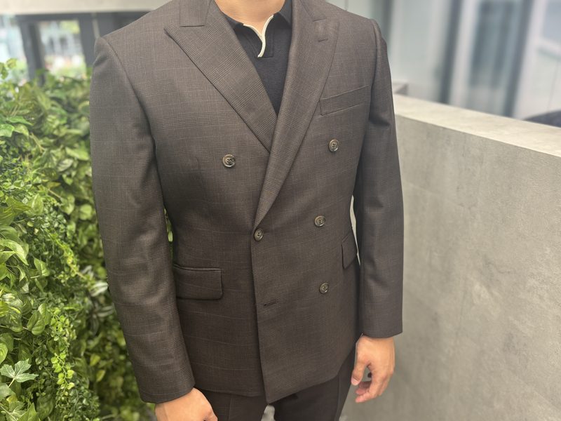 最もクラシックで、最もブリティッシュで、そして最もクールなスーツを作らせていただきました。のアイキャッチ画像