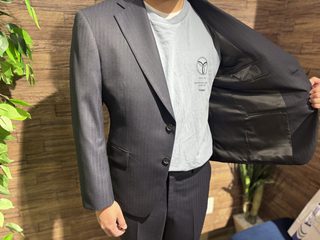 上品と　重厚をかけ持つ　交互縞の画像