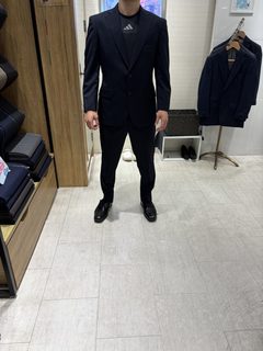 スタイリッシュなスーツに仕上がりました！の画像