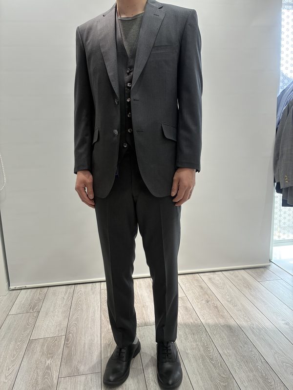 極細原毛！　スーパー140’sスーツ！のアイキャッチ画像