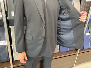 就活スーツのご紹介の画像