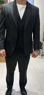 高級感のあるスーツに仕上がりました！の画像