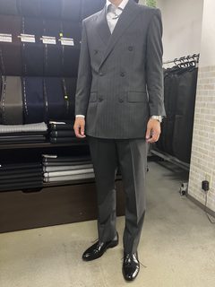 グレー系光沢＆ナチュラルストレッチ機能Wool 70％素材＆ツイル裏地の画像