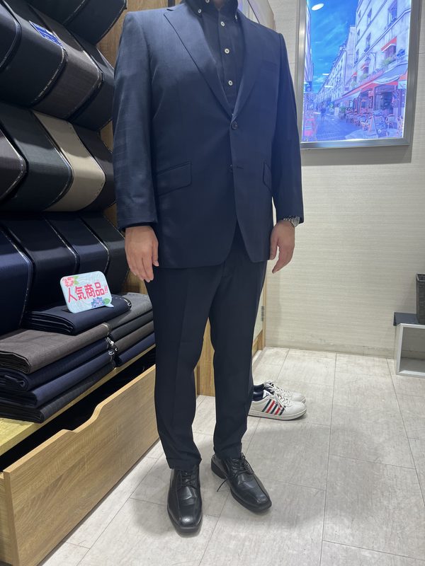 さりげないチェックがおしゃれな1着に仕上がりました！のアイキャッチ画像