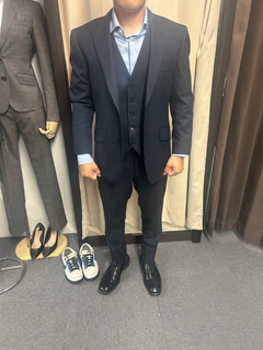 結婚式用・スリーピーススーツの画像