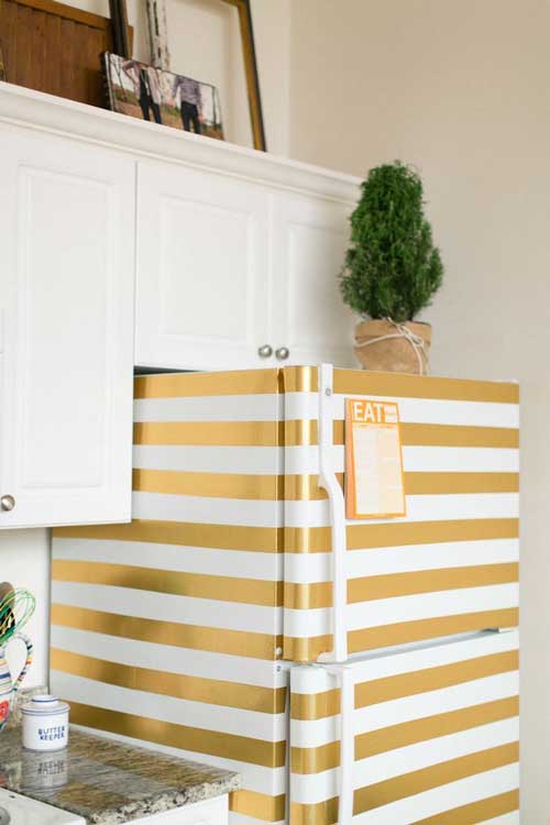 Gold easy stripe on the fridge