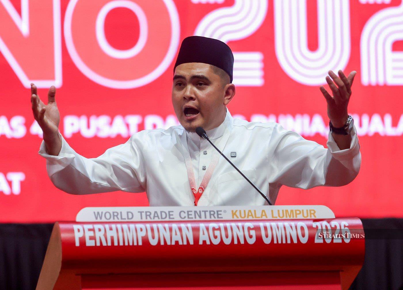 The Umno Youth chief refers to Nga's earlier pledge to resign if Umno won a landslide in the Johor election and Najib was released. NSTP/FILE PIC