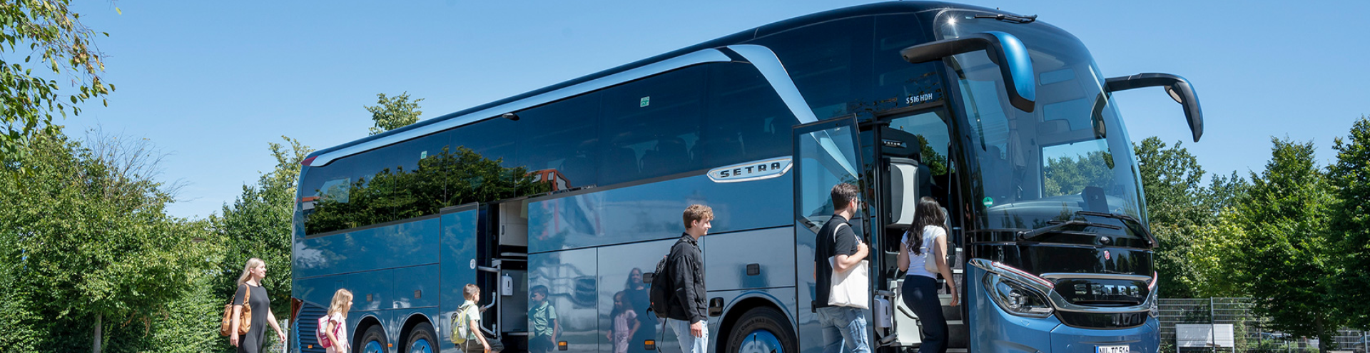 ADA Accessible Shuttle & Charter Bus | Orlando Charter Bus Service