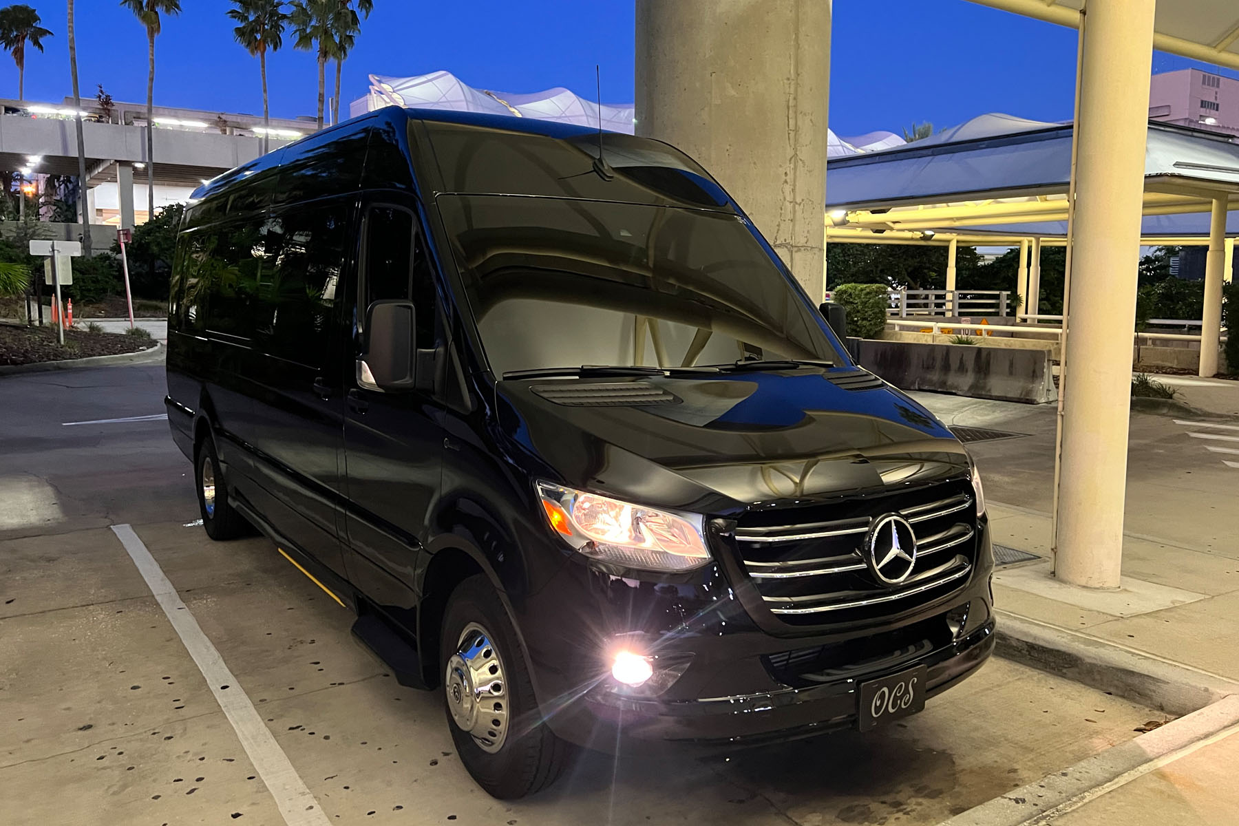 8 Jet Sprinter Limo · Orlando Airport to Port Canaveral