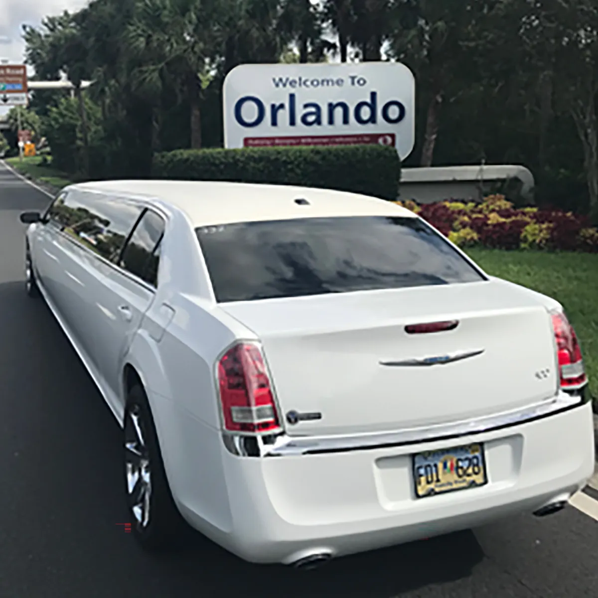 10 Passenger Limousine to Port Canaveral