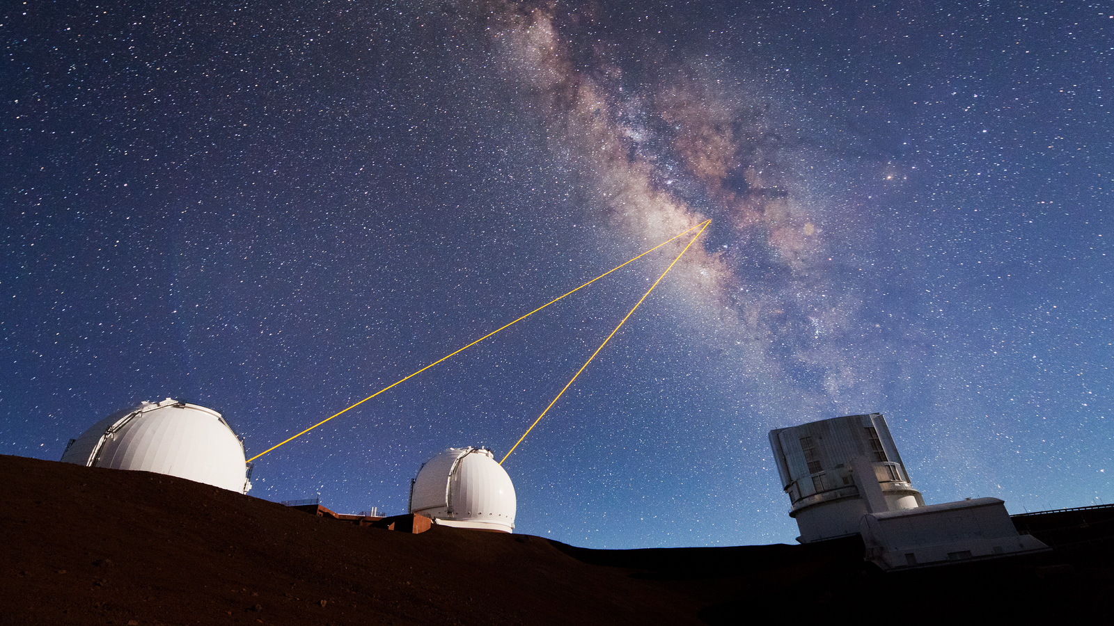 Астрономическая заметка. Обсерватория Мауна Кеа, Гавайи. Ночью. Мауна Кеа звезды. Мауна Кеа Млечный путь. Обсерватория Кека Марс.