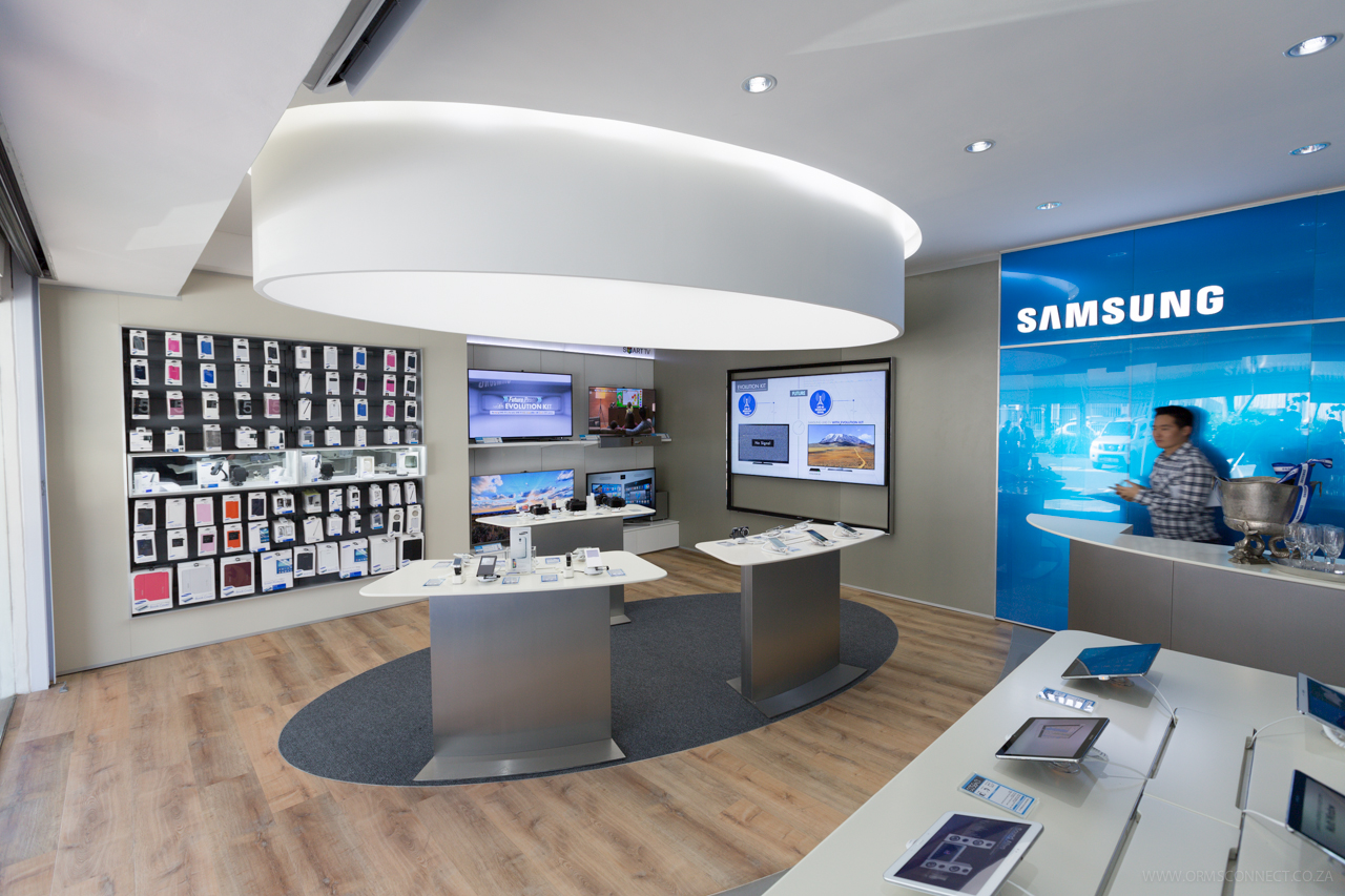 Galaxy store. Samsung stor. Самсунг сторе. Магазин Samsung Galaxy.