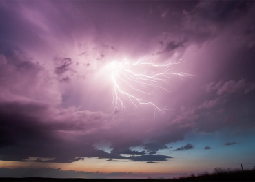 "Stormscapes": Time-lapse Photography by Nicolaus Wegner