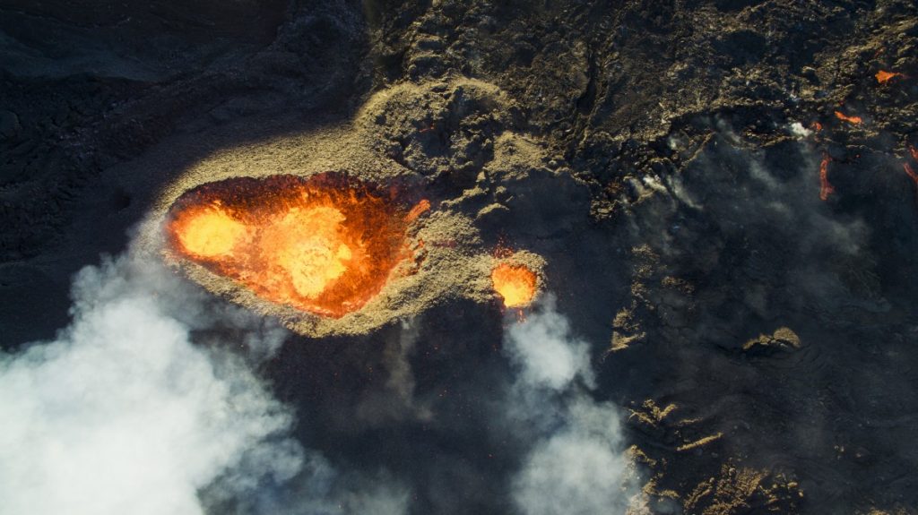 Piton-de-la-fournaise-volcano-by-DroneCopters