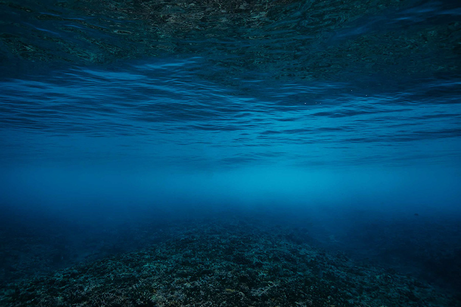 Matt-Porteous-Below-the-Breaking-Wave-Underwater-Photography-Inspiration