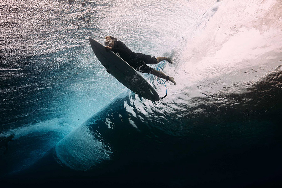 Matt-Porteous-Below-the-Breaking-Wave-Underwater-Photography-Inspiration