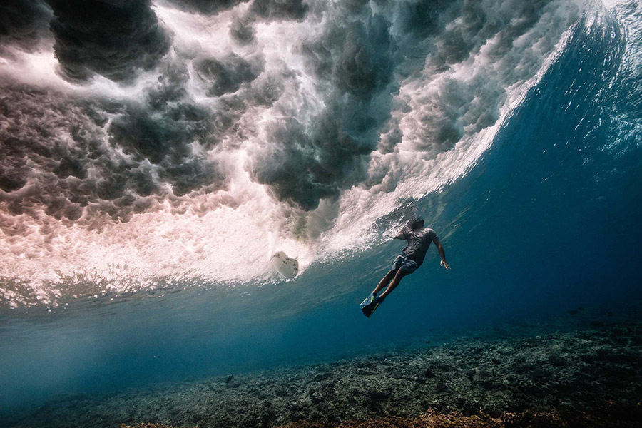 Matt-Porteous-Below-the-Breaking-Wave-Underwater-Photography-Inspiration