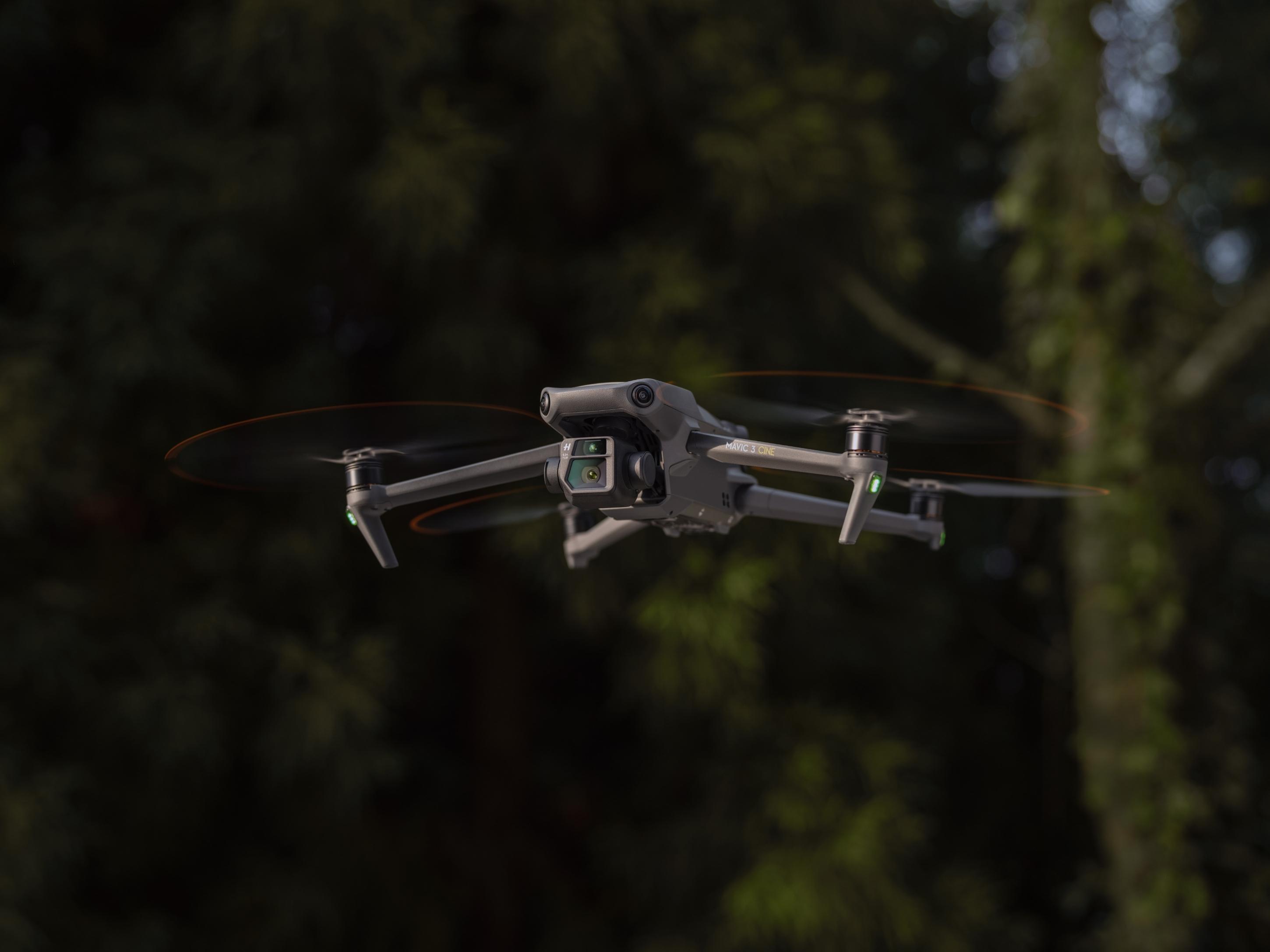 DJI Mavic 3