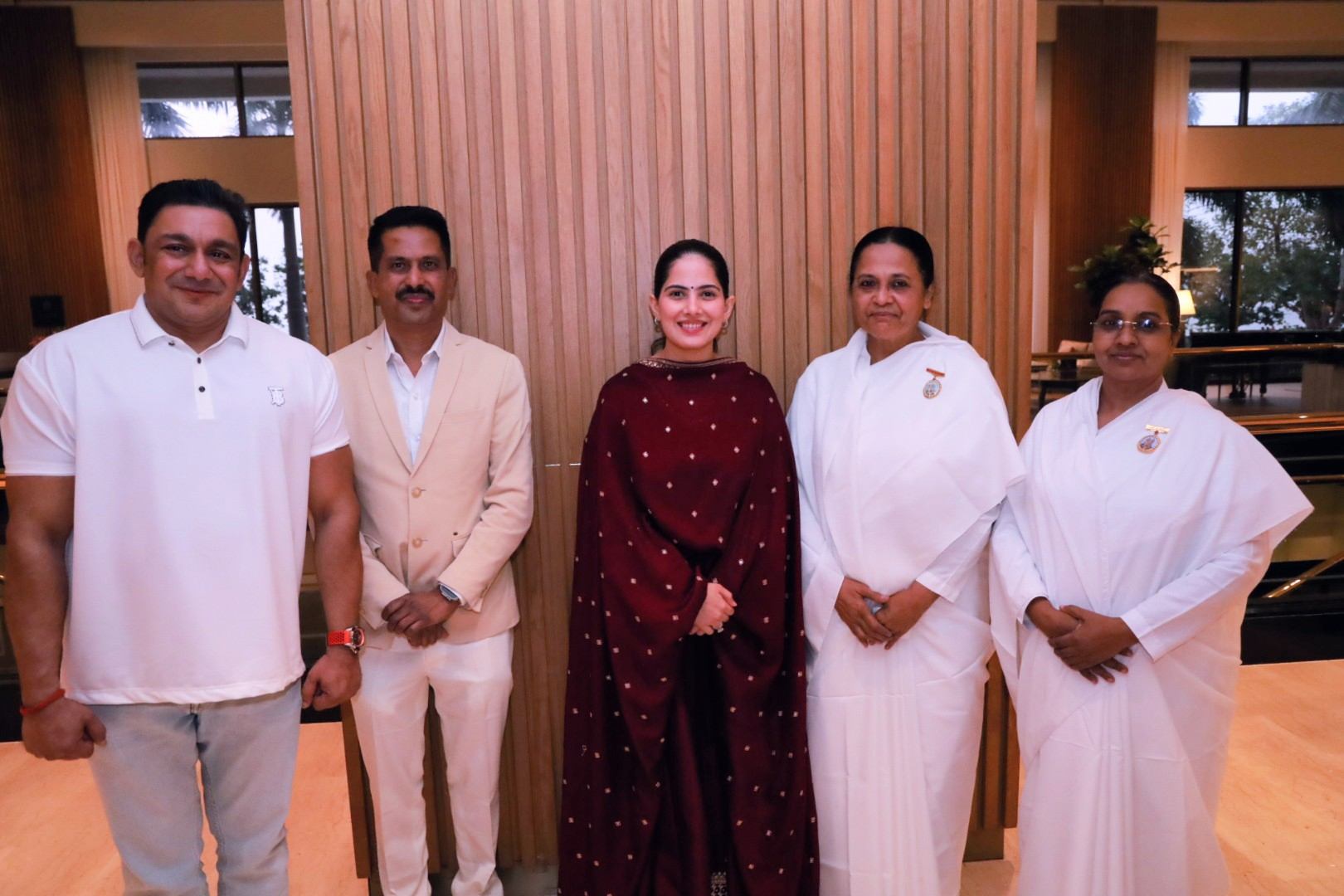 मुंबई-गामदेवी :सुप्रसिद्ध आध्यात्मिक और प्रेरक वक्ता जया किशोरी जी से स्नेहभरी मुलाकात