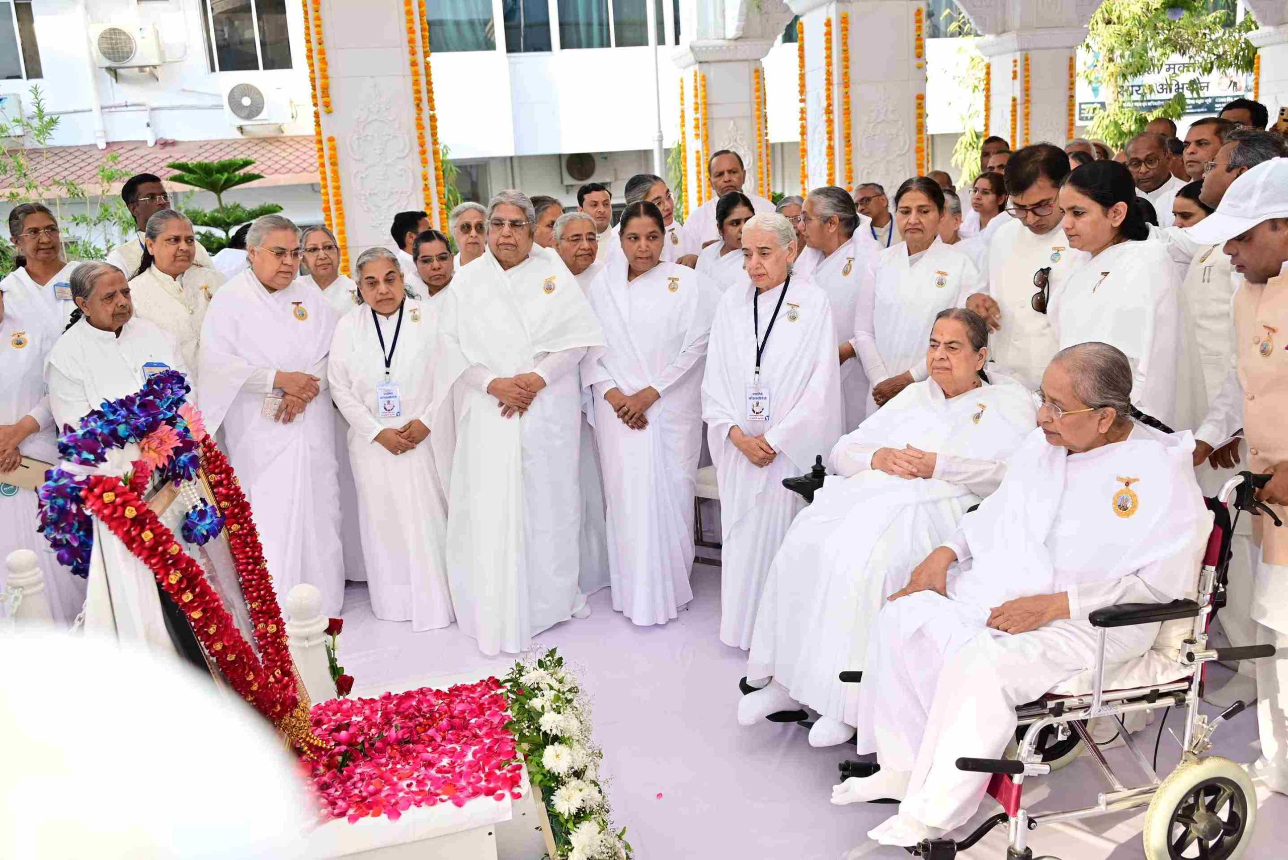 आबू रोड: ब्रह्माकुमारीज संस्थान की पूर्व मुख्य प्रशासिका दादी ह्दयमोहिनी जी की 5वीं पुण्य तिथि के उपलक्ष्य में विशाल श्रद्धांजलि कार्यक्रम का आयोजन