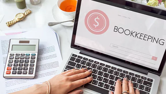 Finance & Bookkeeping 