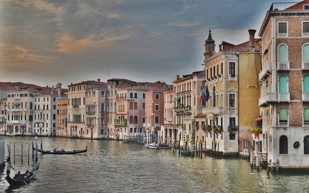 canals of venice with colorful buildings