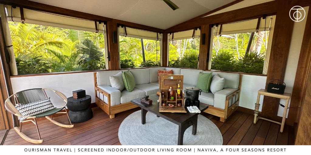 Naviva Grand Tent Screened Indoor/Outdoor Living Room