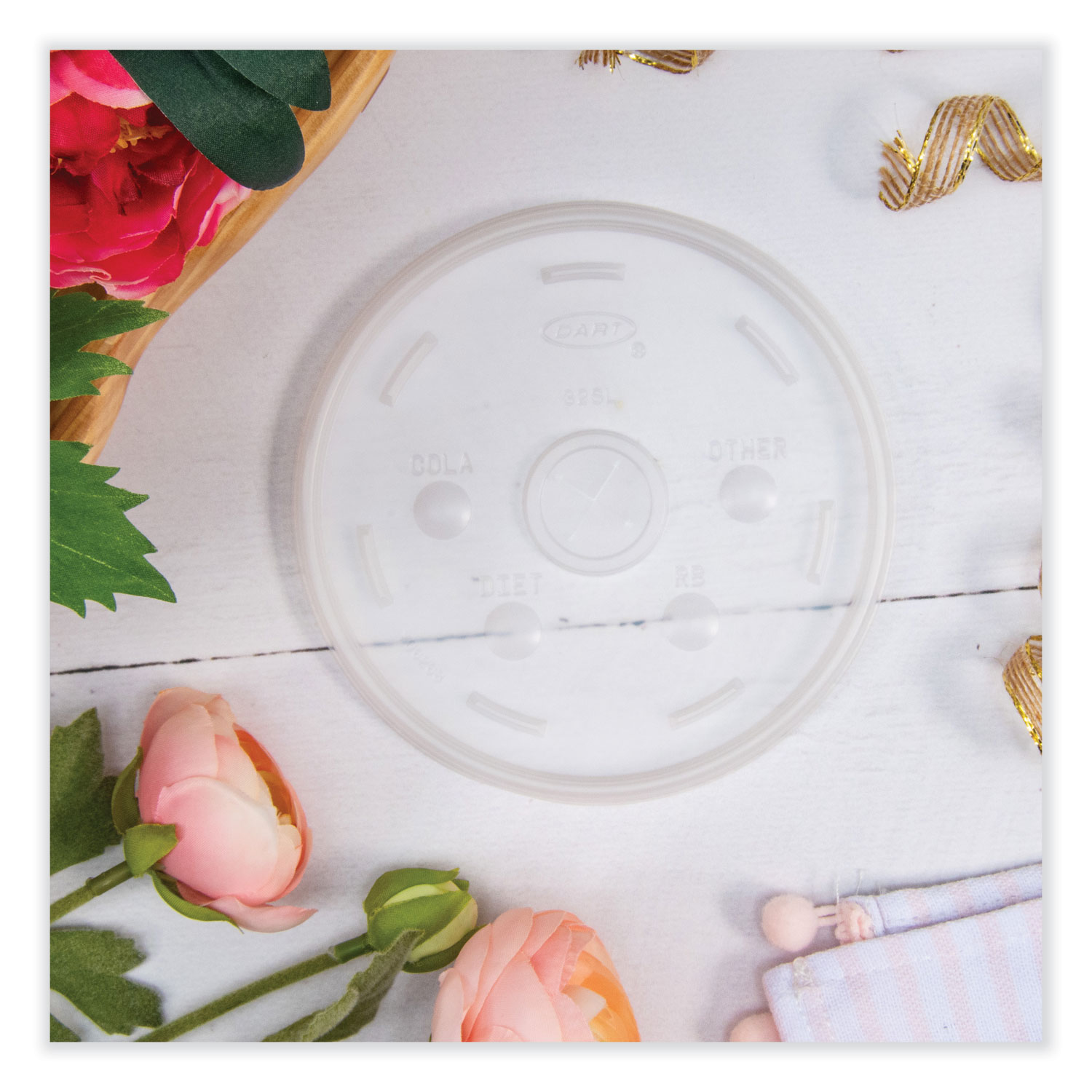 食器 S o LD Translucent Slotted Lids by Dart® DCC32SL1 | OnTimeSupplies.com