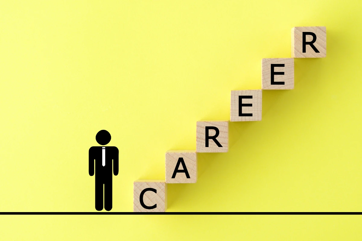 営業コンサルタントのキャリアパス