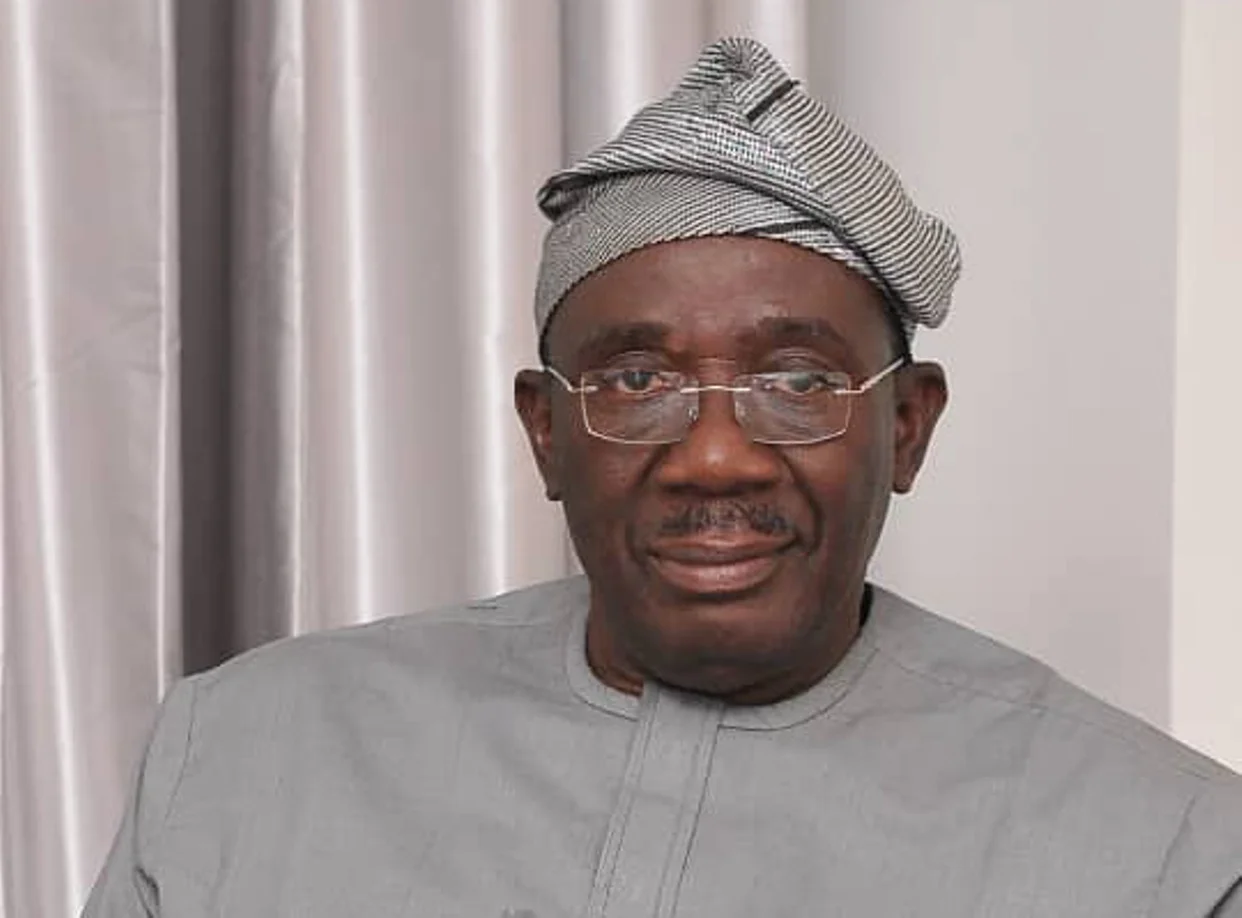 Osun Senator, Fadahunsi resigns from PDP, cites irreparable differences