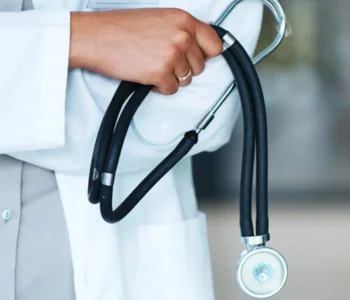 Nigerians tackle govt over $1.2b annual loss to medical tourism