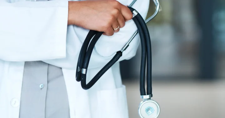 Nigerians tackle govt over $1.2b annual loss to medical tourism