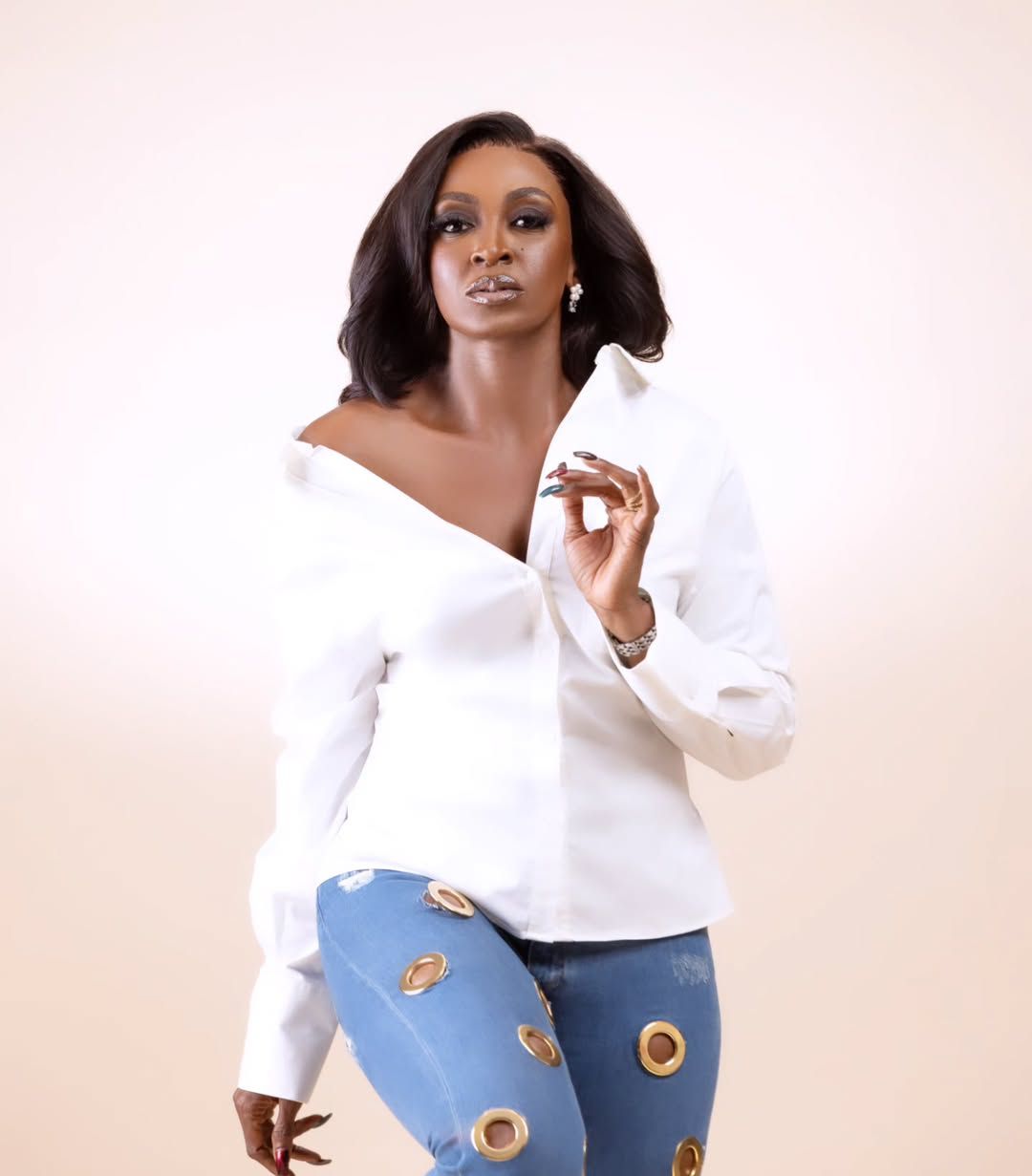 Kate Henshaw slams “anyhowness” after Kwam1 airport scandal