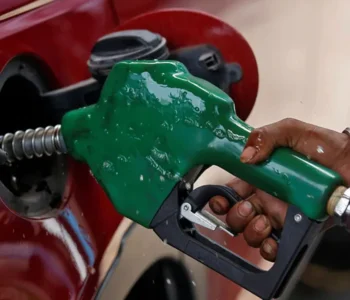 Nigerian filling stations reduce fuel price after Dangote Refinery’s adjustment