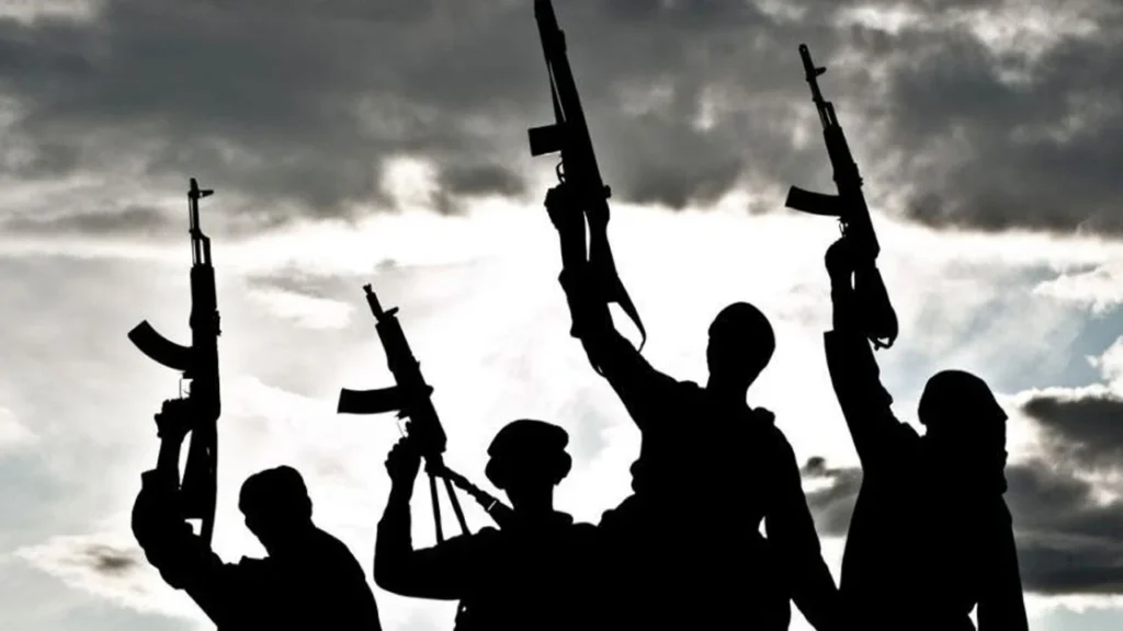 Three killed, scores injured as gunmen attack another Plateau community