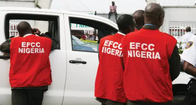 EFCC hands over N96.5 million to victims of Ponzi scheme in Enugu