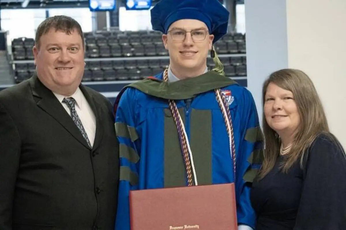 Shaler man continuing family’s legacy as 5th-generation pharmacist
