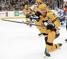 Penguins forward Evgeni Malkin expected to play against Devils