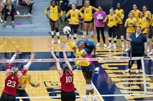 Moon grad Amalia Simmons’ ‘homecoming’ highlights WPIAL players competing in NCAA volleyball tournament
