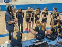 Hampton tips off girls basketball season with win over Apollo-Ridge in Leechburg tournament