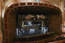 ‘Wicked’ tour prepares for 5-week run at the Benedum