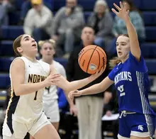 Diminutive Giuliana Giannikas plays big for Norwin girls in win over Hempfield