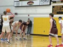 Thomas Jefferson’s Justin Fry cooks New Oxford in PIAA Class 5A 1st round