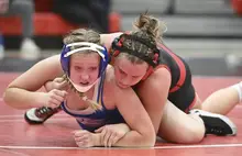 After reaching WPIAL meet last season, Fox Chapel girls wrestling duo back for more