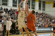 Underdog Latrobe pushes Thomas Jefferson, but Jaguars hang on for Class 5A win