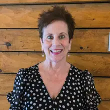 SilverSneakers instructor in Pine a finalist for national award; voting runs through Aug. 11