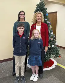 Christ the Divine Teacher Catholic Academy students decorate UPMC St. Margaret