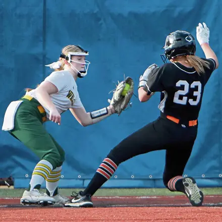 Bethel Park notebook: Makenzie Wade, Belinda Bova play in softball all-star game | Trib HSSN