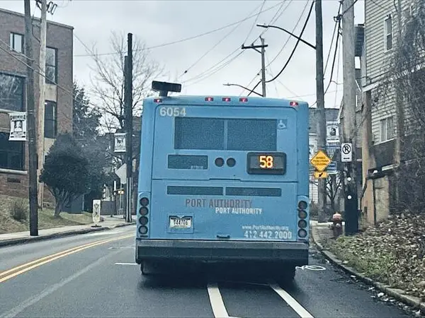 Woman struck by bus in Oakland