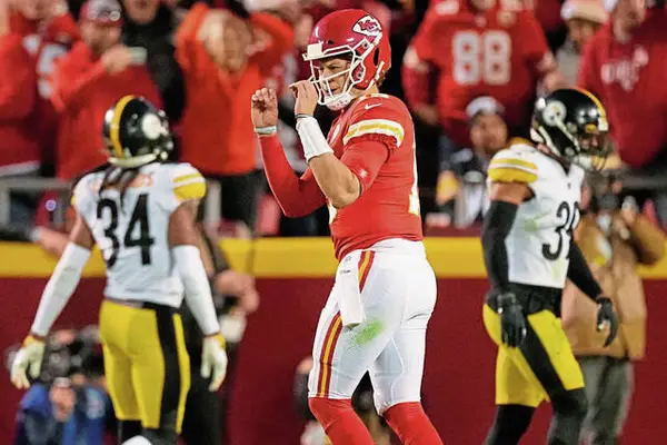 Tim Benz: How Patrick Mahomes can catch Tom Brady, and the only